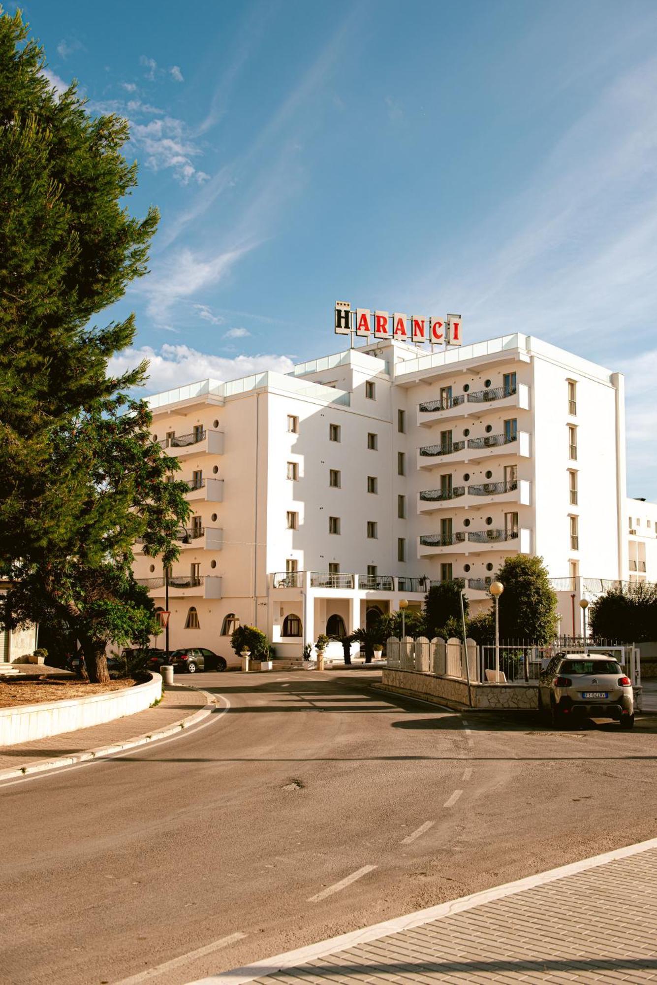 Hotel Degli Aranci Весте Екстериор снимка