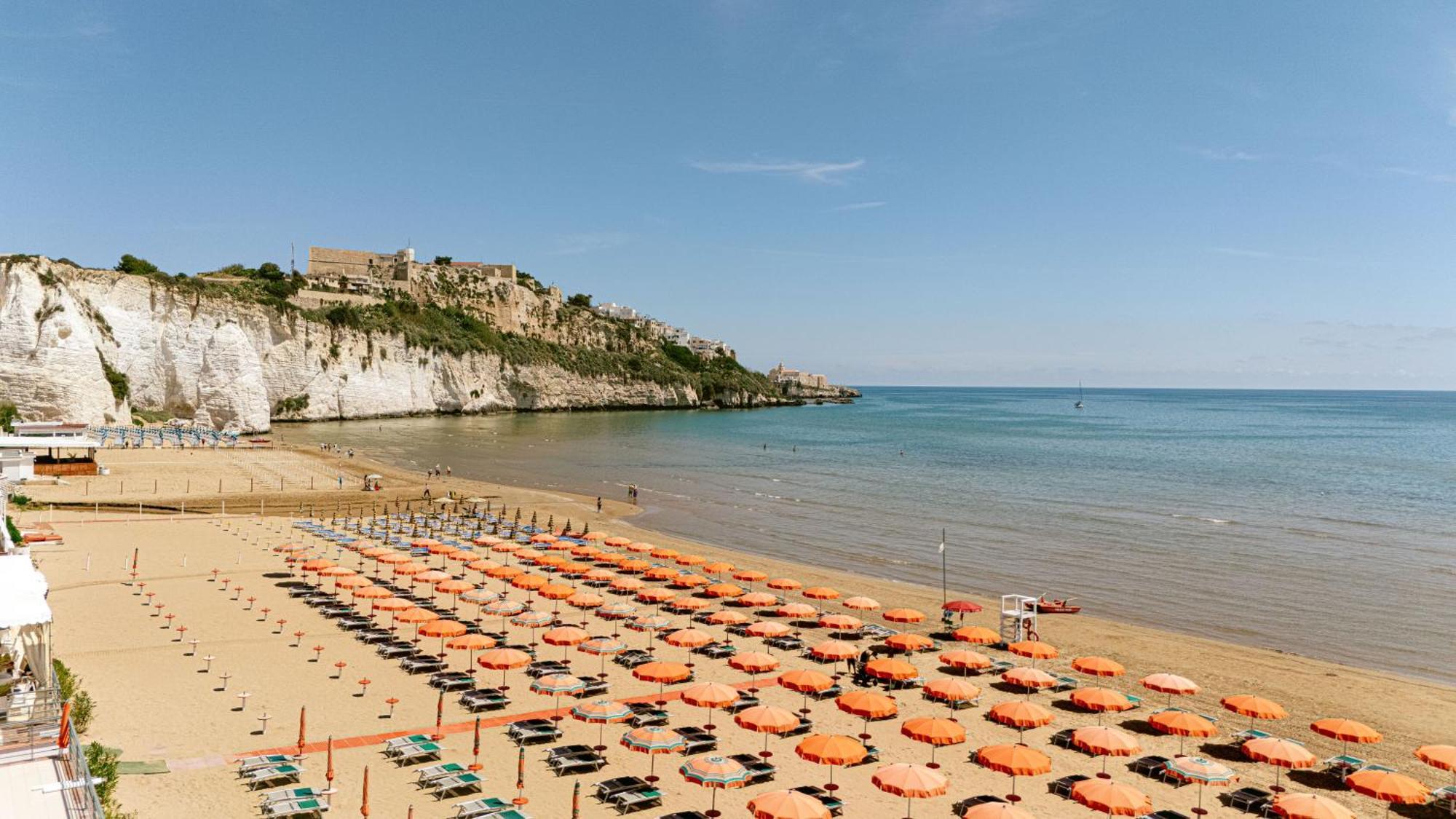 Hotel Degli Aranci Весте Екстериор снимка