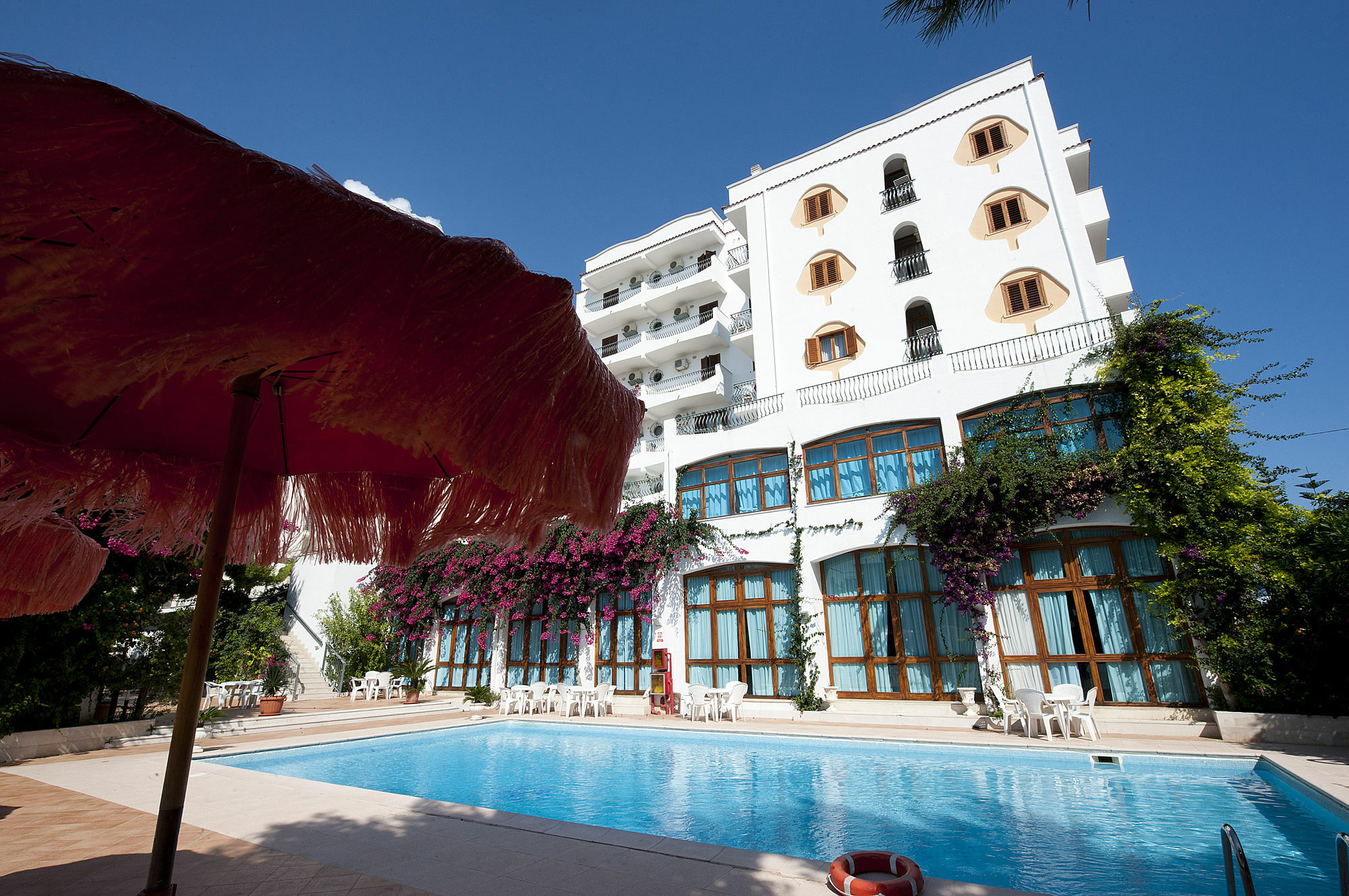 Hotel Degli Aranci Весте Екстериор снимка