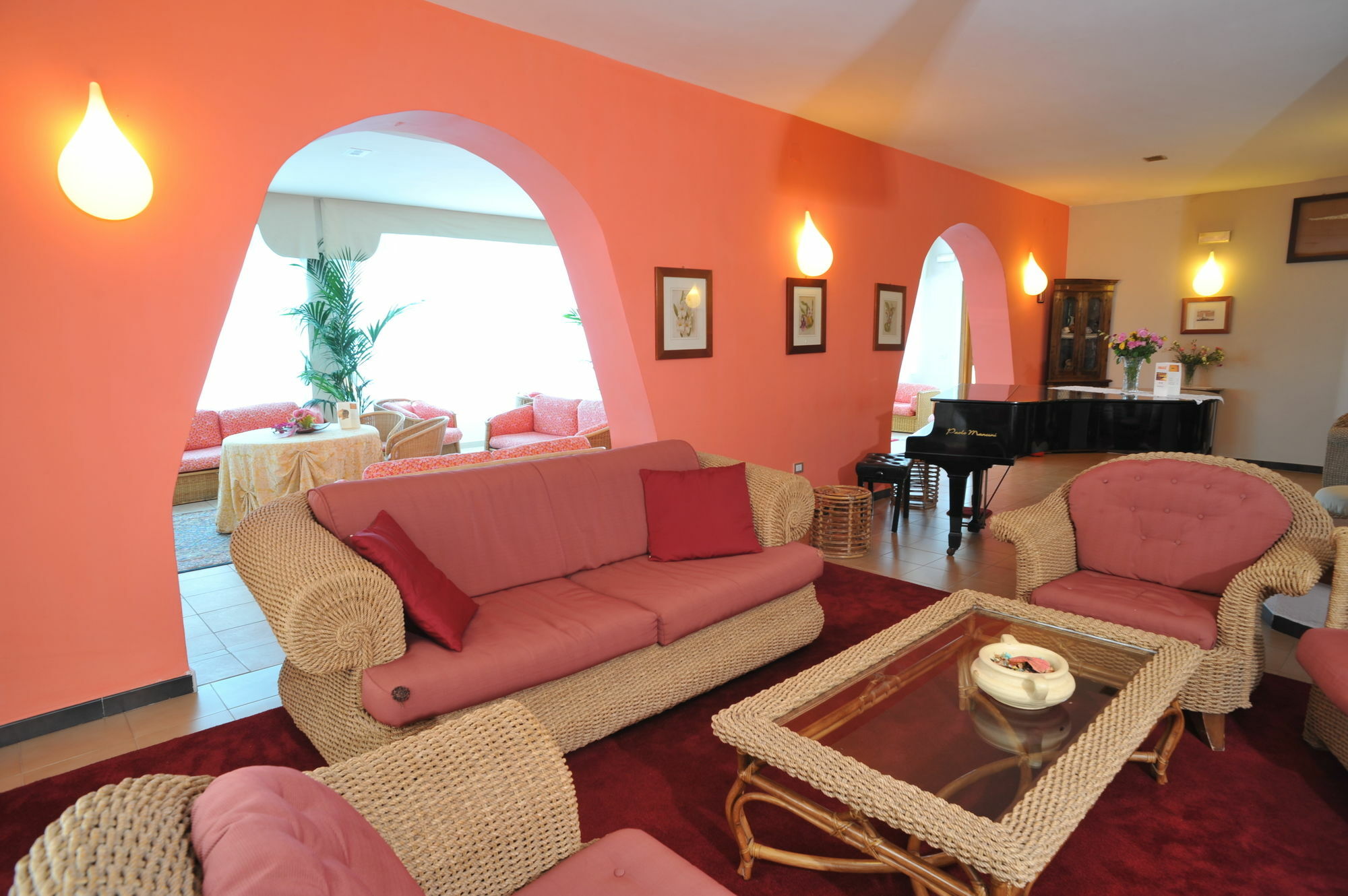 Hotel Degli Aranci Весте Екстериор снимка